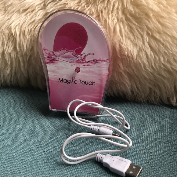 Facial brush by Magic Touch - Picture 5 of 6
